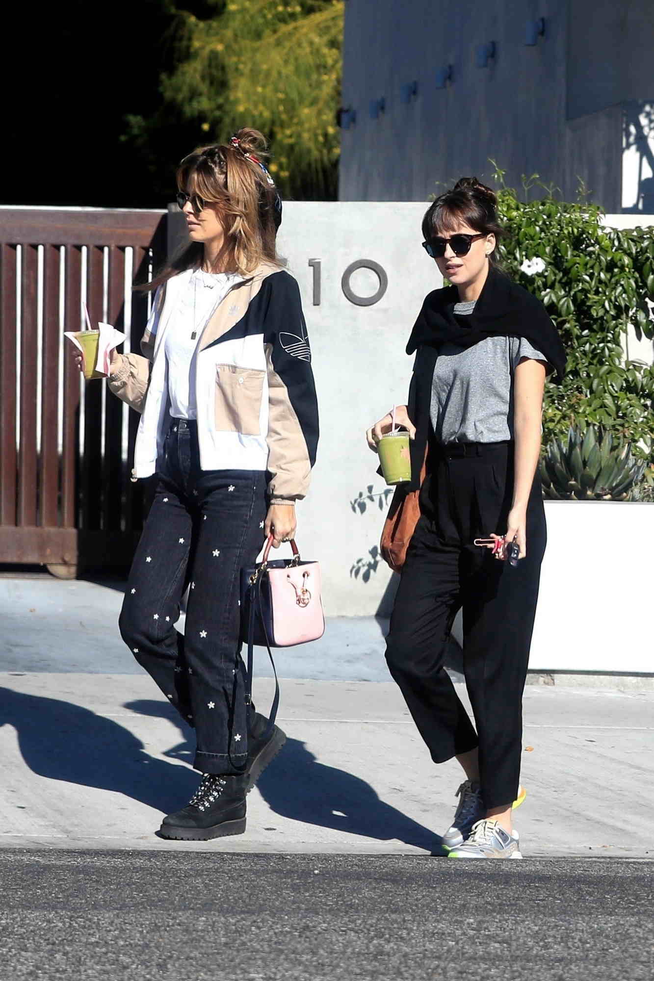 Out_with_friends_at_Cha_Cha_Matcha_in_West_Hollywood_-_October_82.jpg Out_with_friends_at_Cha_Cha_Matcha_in_West_Hollywood_-_October_82.jpg
