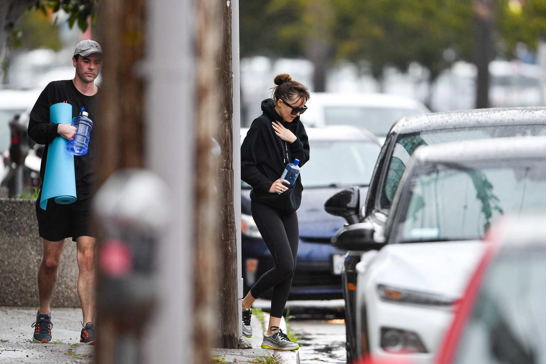 Seen_leaving_Yoga_on_a_rainy_Los_Angeles_Day_-_February_92.jpg