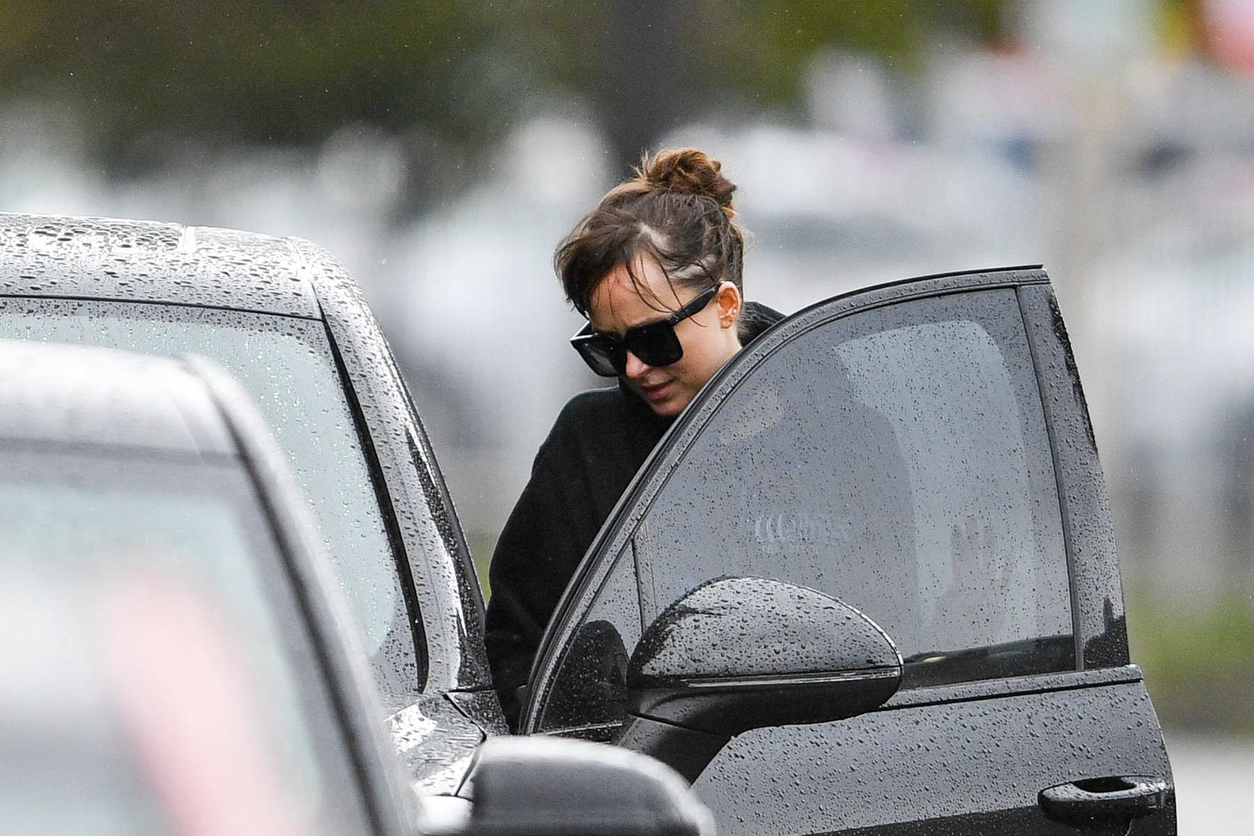 Seen_leaving_Yoga_on_a_rainy_Los_Angeles_Day_-_February_94.jpg