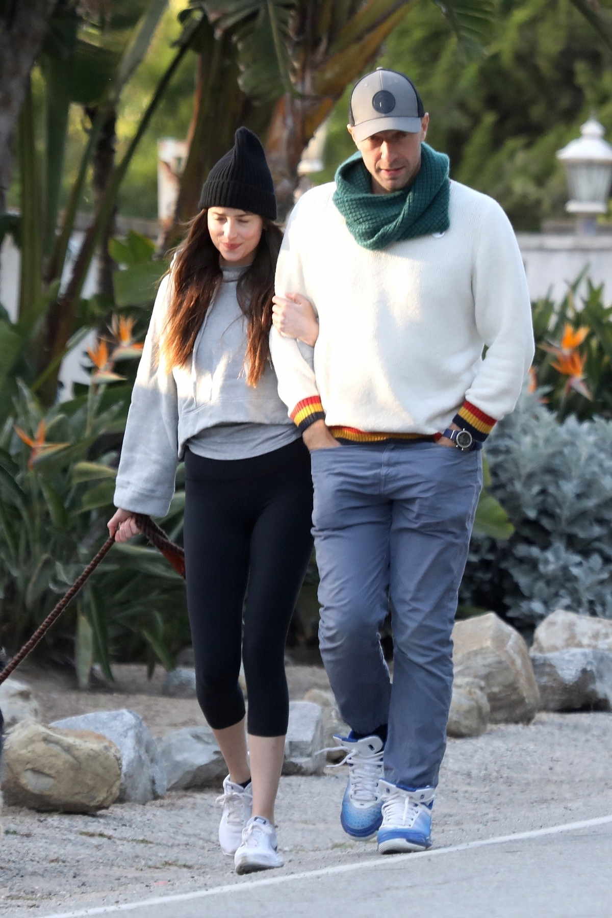 Step_out_for_a_romantic_stroll_in_Malibu2C_California_-_March_293.jpg
