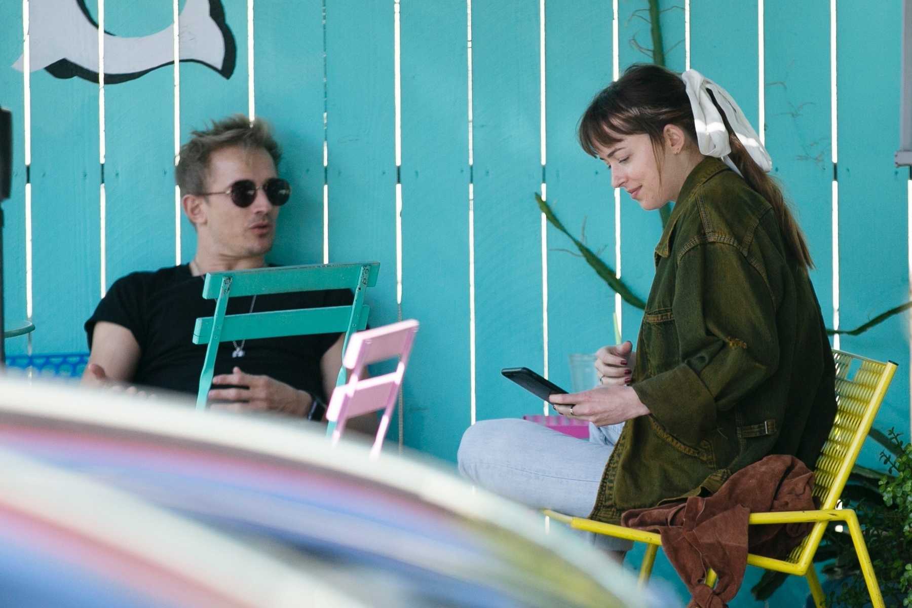 With_her_brother_Jesse_in_West_Hollywood_-_October_9ea941b998262794.jpg