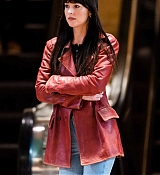 Dakota_Johnson_-_On_the_set_of__Madame_Web__in_Boston_1011202232.jpg