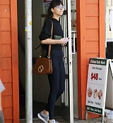 Dakota_Johnson_-_Out_in_New_York_0606202201.jpg