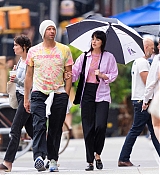 Dakota_Johnson_-_Out_in_New_York_0607202201.jpg