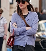 Dakota_Johnson_-_Out_in_Rome_03212024_04.jpg