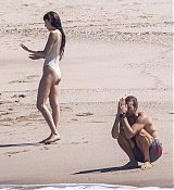 Dakota_Johnson_-_Vacation_In_Puerto_Vallarta_02202024_11.jpg