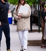 Dakota_Johnson_-_is_seen_filming_Materialists_in_Tribeca_on_May_92C_2024_in_New_York_City_05.jpg