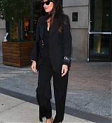 Dakota_Johnson_-_steps_out_in_all_black_Gucci_for_dinner_in_New_York_City2C_0608202201.jpg