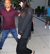 Dakota_Johnson_-_steps_out_in_all_black_Gucci_for_dinner_in_New_York_City2C_0608202205.jpg