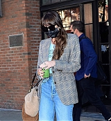 Leaving_The_Bowery_Hotel_in_New_York_City_-_October_2501.jpg
